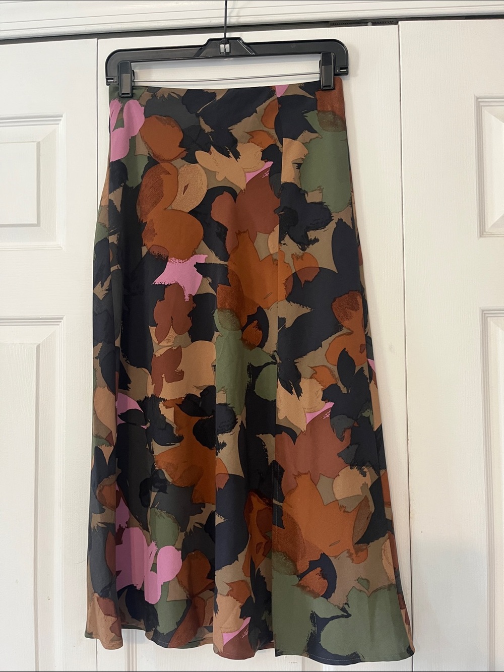 Time and Tru Floral Abstract A-Line Midi Skirt in Multicolor